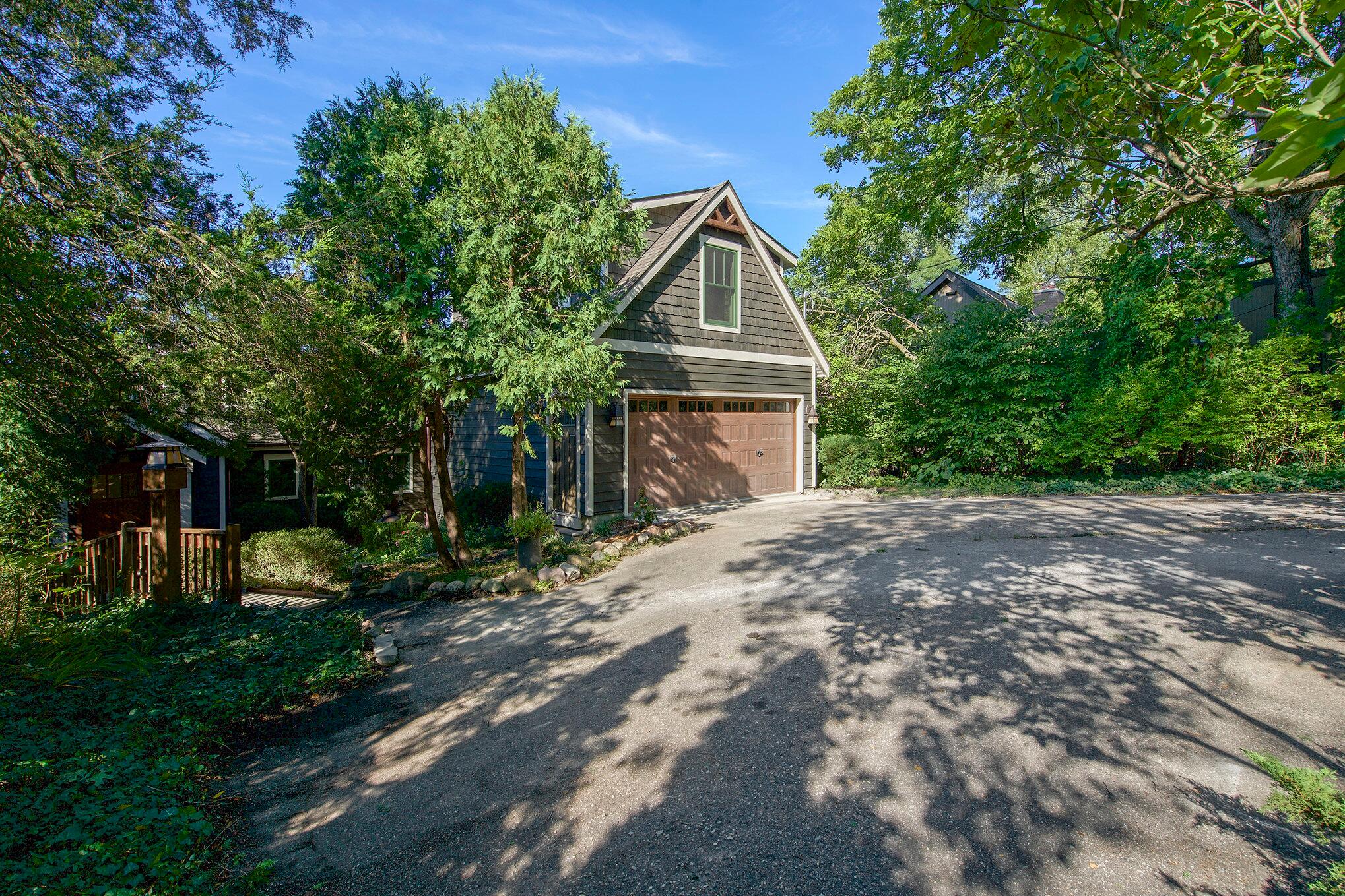6218 Cowell Road Brighton, MI 48116 - Photo 7 of 52 F2