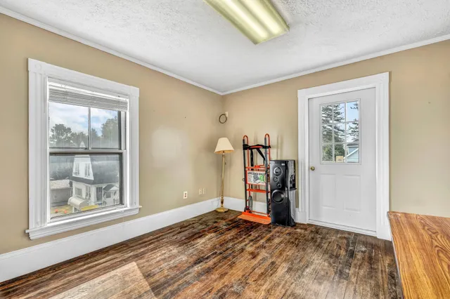 $215,000 | 86 Western Avenue, Augusta, ME 04330