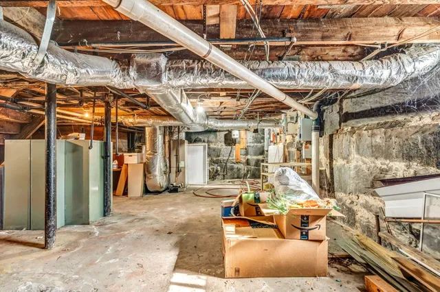 $215,000 | 86 Western Avenue, Augusta, ME 04330