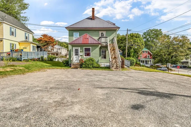$215,000 | 86 Western Avenue, Augusta, ME 04330