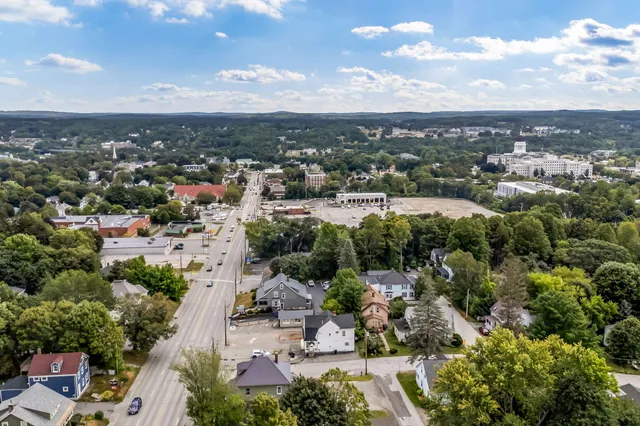 $215,000 | 86 Western Avenue, Augusta, ME 04330