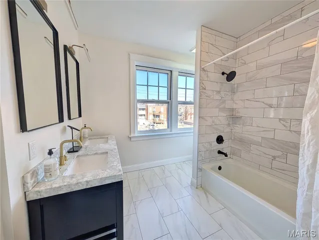 $409,900 | 3449 Utah Street, St. Louis, MO 63118