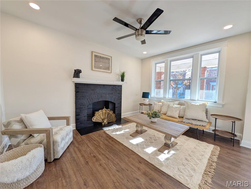 3449 Utah Street St. Louis, MO 63118 - Photo 9 of 26