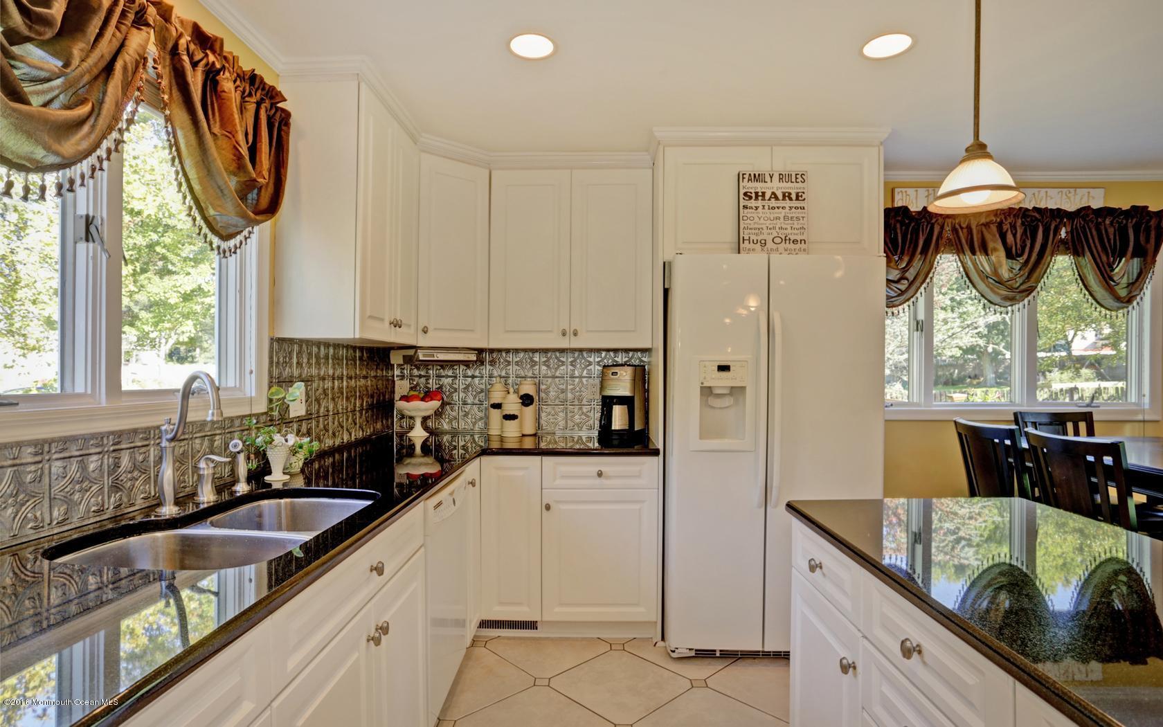 8 Barbara Terrace Middletown, NJ 07748 - Photo 12 of 31 Kitch4