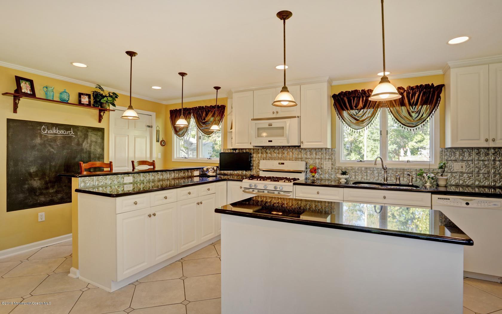 8 Barbara Terrace Middletown, NJ 07748 - Photo 13 of 31 Kitch5