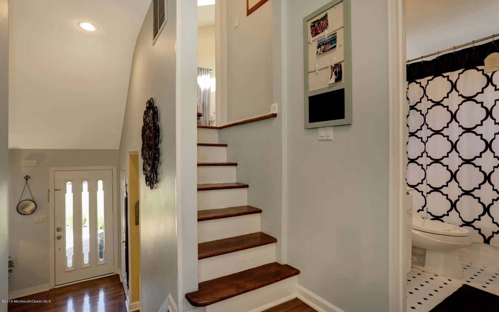 8 Barbara Terrace Middletown, NJ 07748 - Photo 18 of 31 Stairs