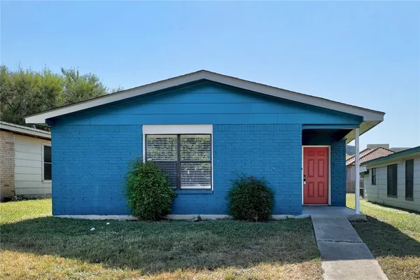 $1,600 | 5645 Pinon Vista Drive, Austin, TX 78724