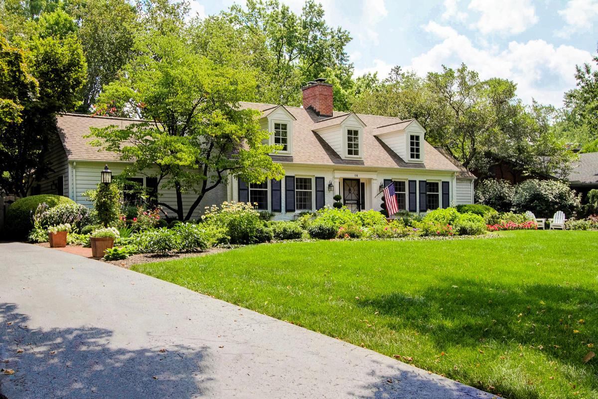 116 Preston Road Columbus, OH 43209 - Photo 2 of 35
