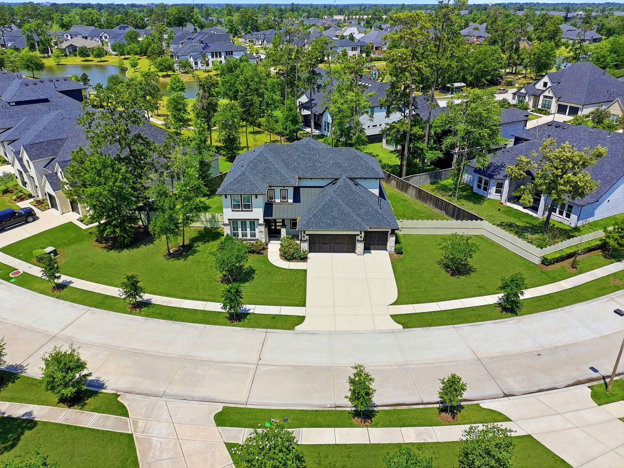 10062 South Goshawk Trail Conroe, TX 77385 - Photo 40 of 43 an aerial view of a house