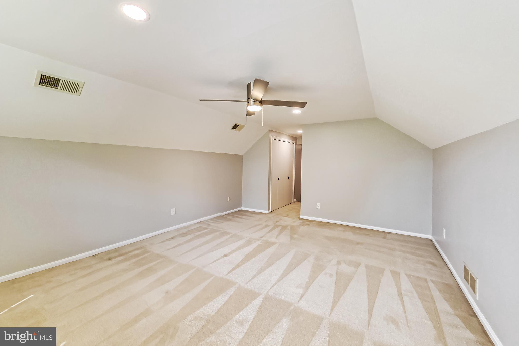 8403 Postoak Road Potomac, MD 20854 - Photo 17 of 28