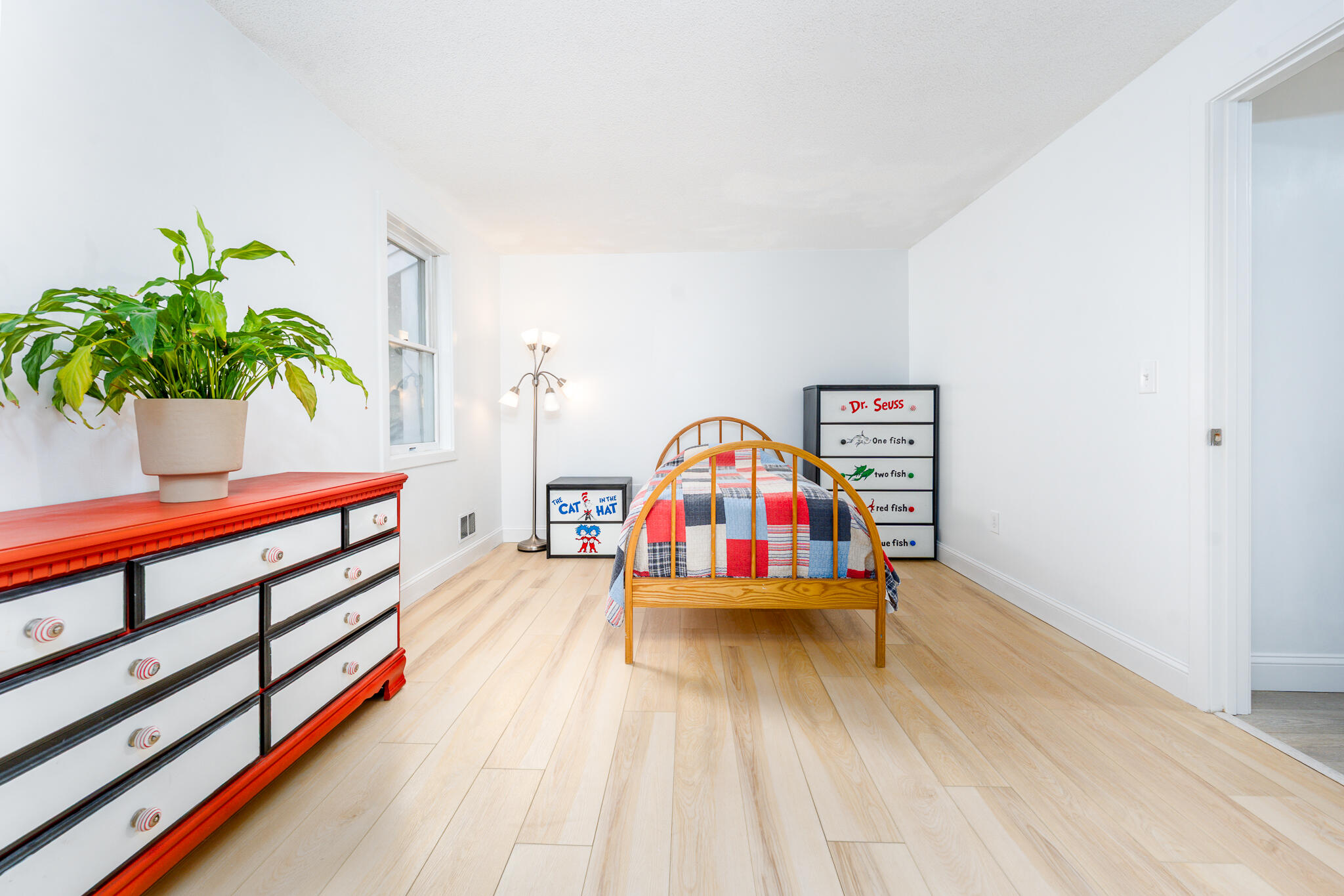 97 Shellback Way, Unit 97 Mashpee, MA 02649 - Photo 17 of 29 2ndbedroom2