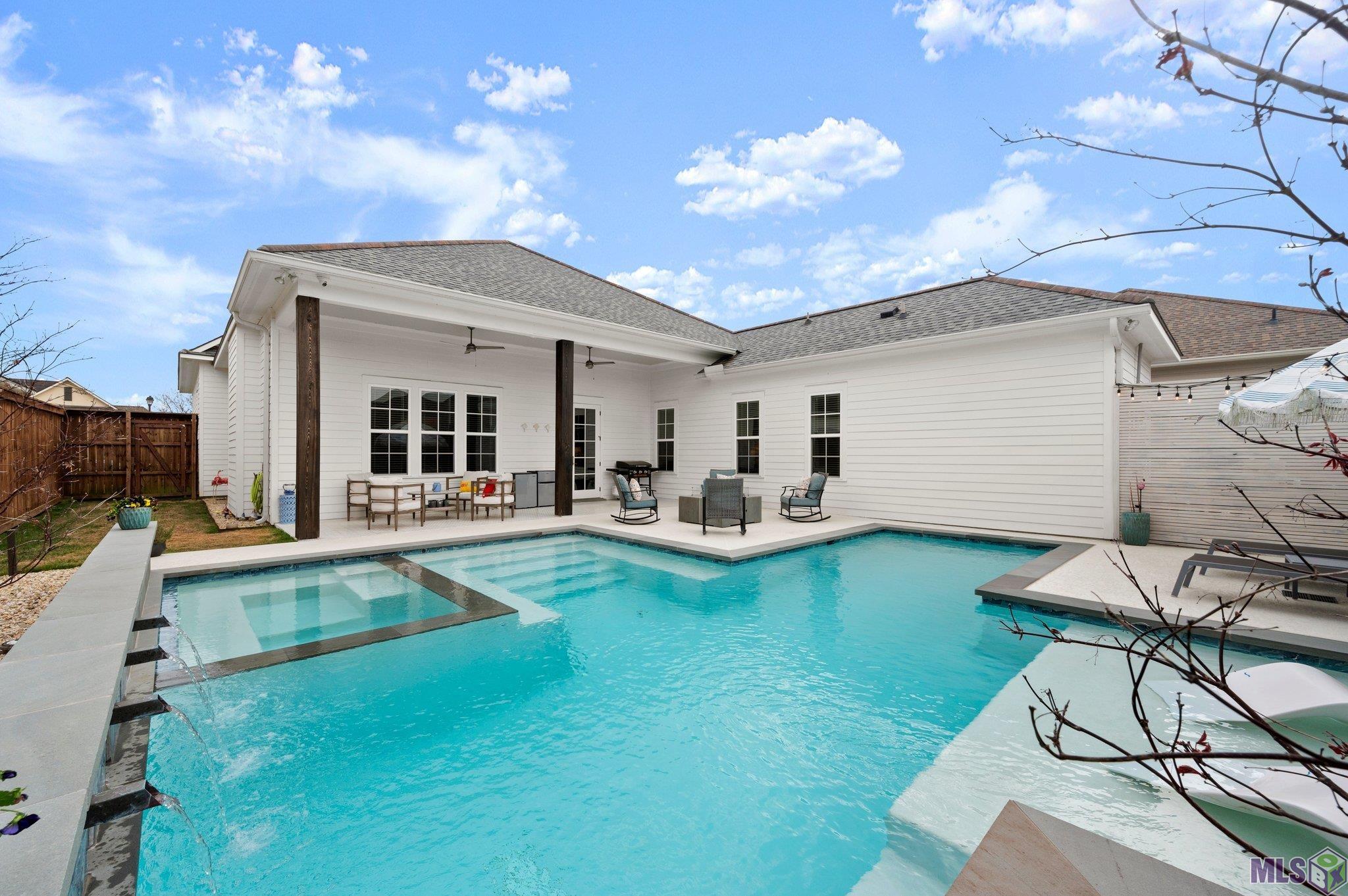 8426 Billiu Street Baton Rouge, LA 70817 - Photo 3 of 19 Gallery Image 3