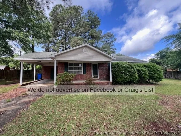 $1,595 | 219 Ingleside Drive, Fayetteville, NC 28303