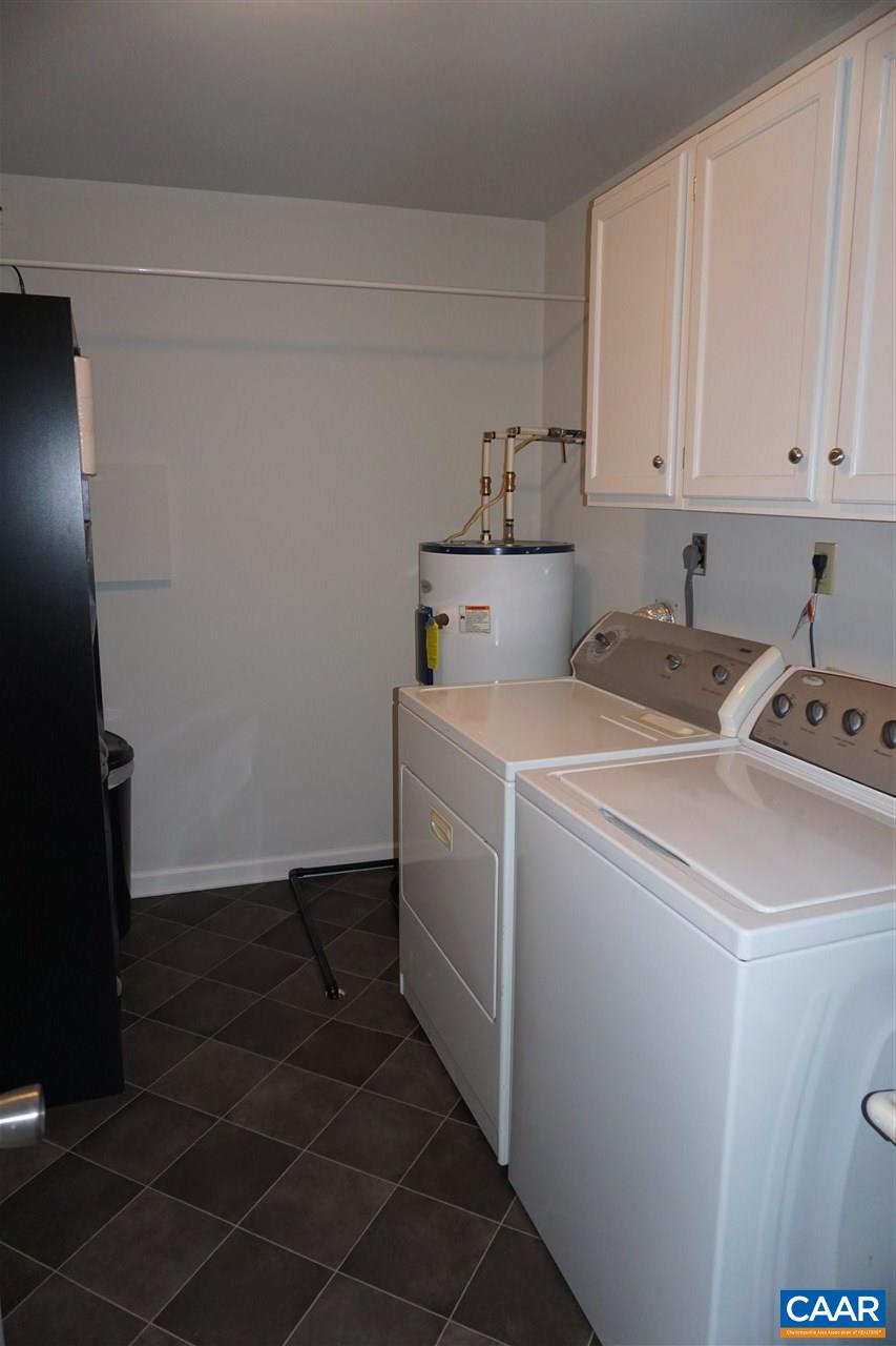 65 Amethyst Road Palmyra, VA 22963 - Photo 18 of 41 a utility room with dryer and washer