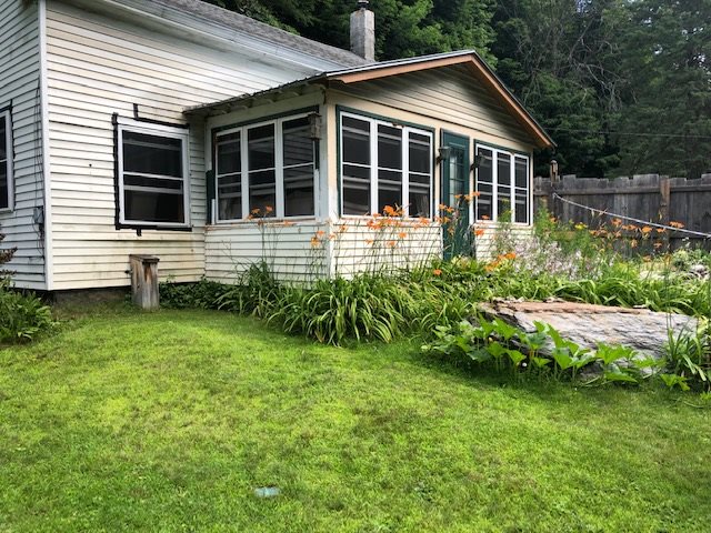 533 Rockydale Road Bristol, VT 05443 - Photo 2 of 29