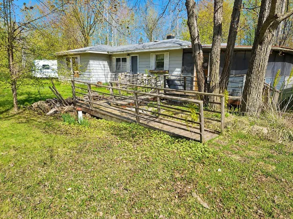 $79,000 | 11521 Blackwood Road, Floodwood, MN 55736