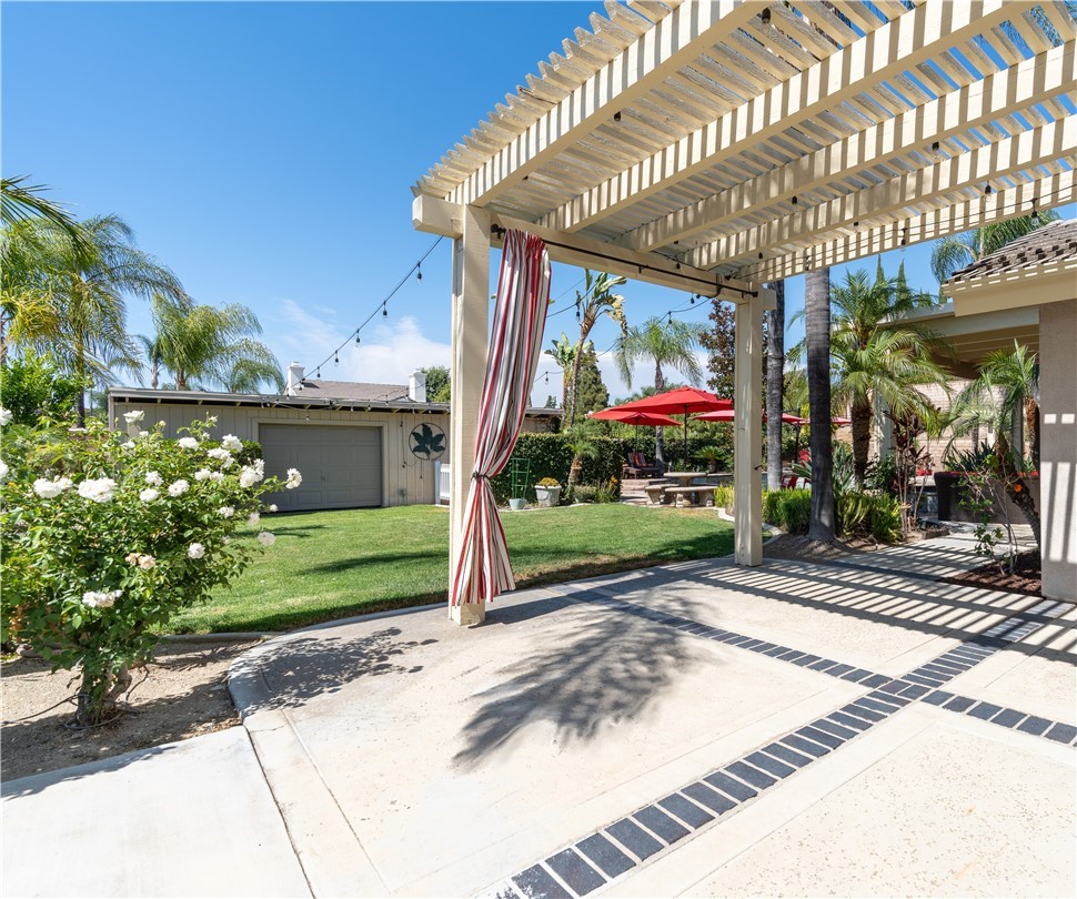 1879 Apostle Lane Riverside, CA 92506 - Photo 33 of 49 a view of a volley ball court