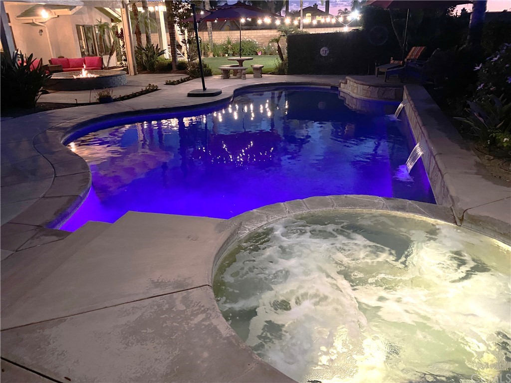 1879 Apostle Lane Riverside, CA 92506 - Photo 44 of 49 Pool