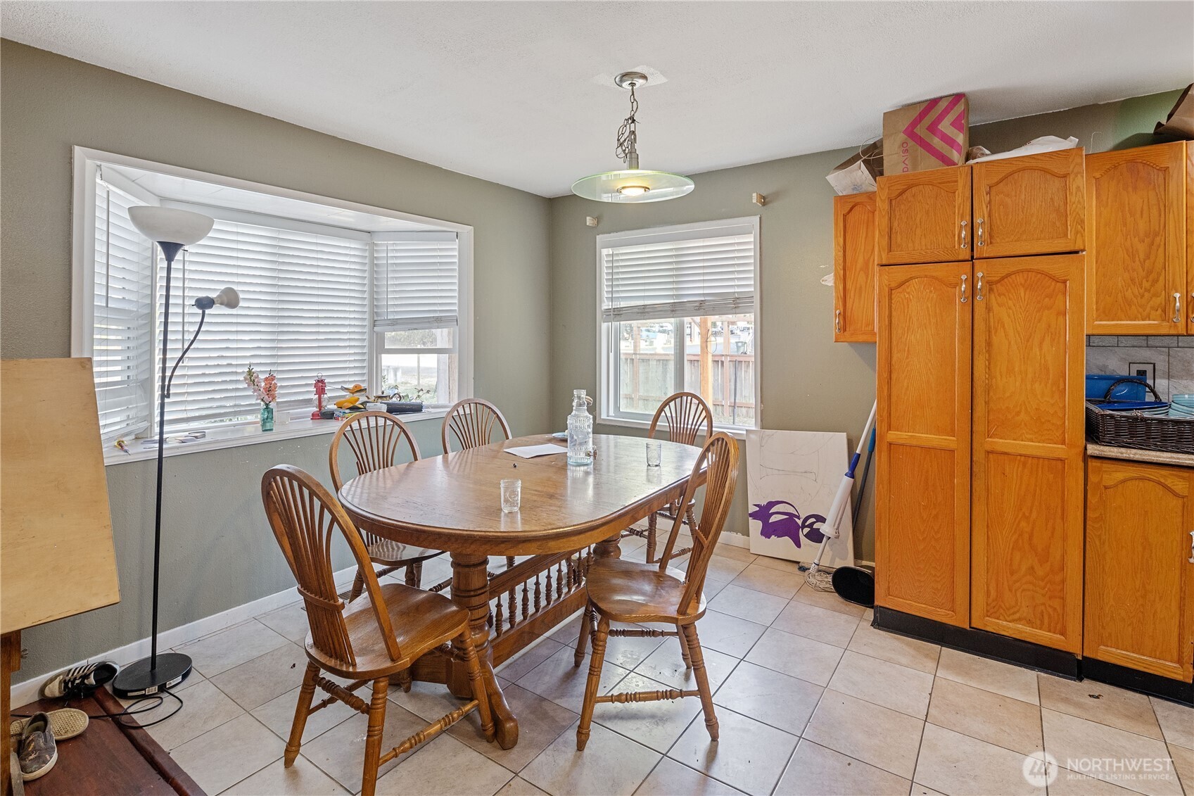 7025 Hannegan Road Lynden, WA 98264 - Photo 8 of 27 a dining room with furniture and window