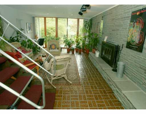 1981 Squaw Run Road Fox Chapel, PA 15215 - Photo 6 of 8 Den/Family/Great Room.