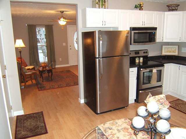 5109 Drivemere Road Hilliard, OH 43026 - Photo 14 of 15 Gallery Image 14