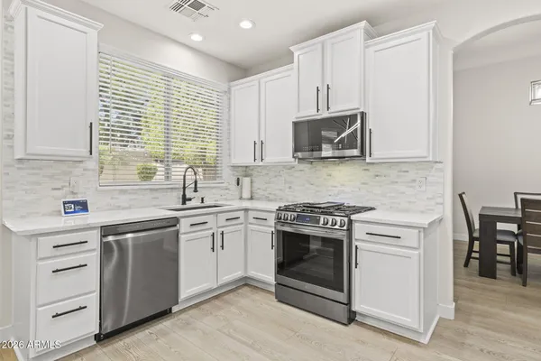 $699,999 | 20996 North 82nd Lane, Peoria, AZ 85382