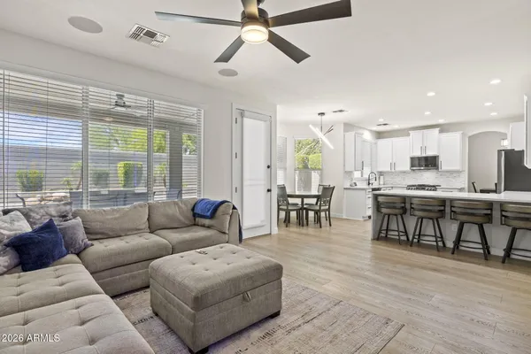 $699,999 | 20996 North 82nd Lane, Peoria, AZ 85382