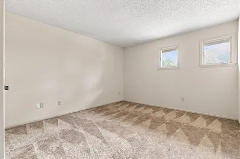 $475,000 | 1101 East 115th Street, Kansas City, MO 64131