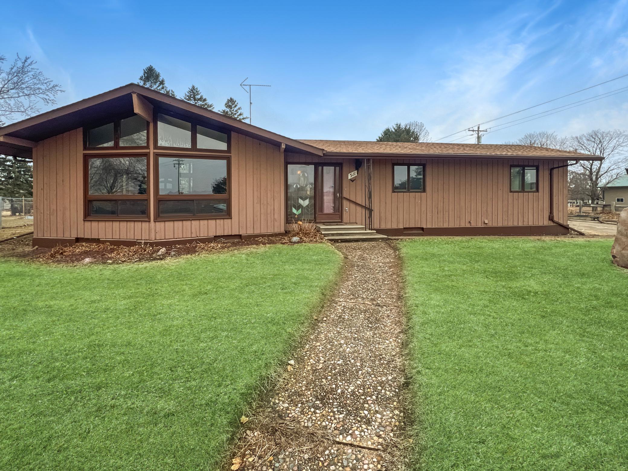 511 North Guide Street Welcome, MN 56181 - Photo 1 of 1 Gallery Image 1