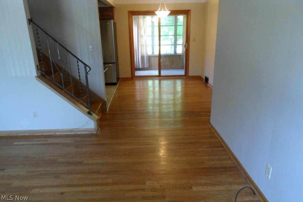 8532 Webster Road Strongsville, OH 44136 - Photo 4 of 24