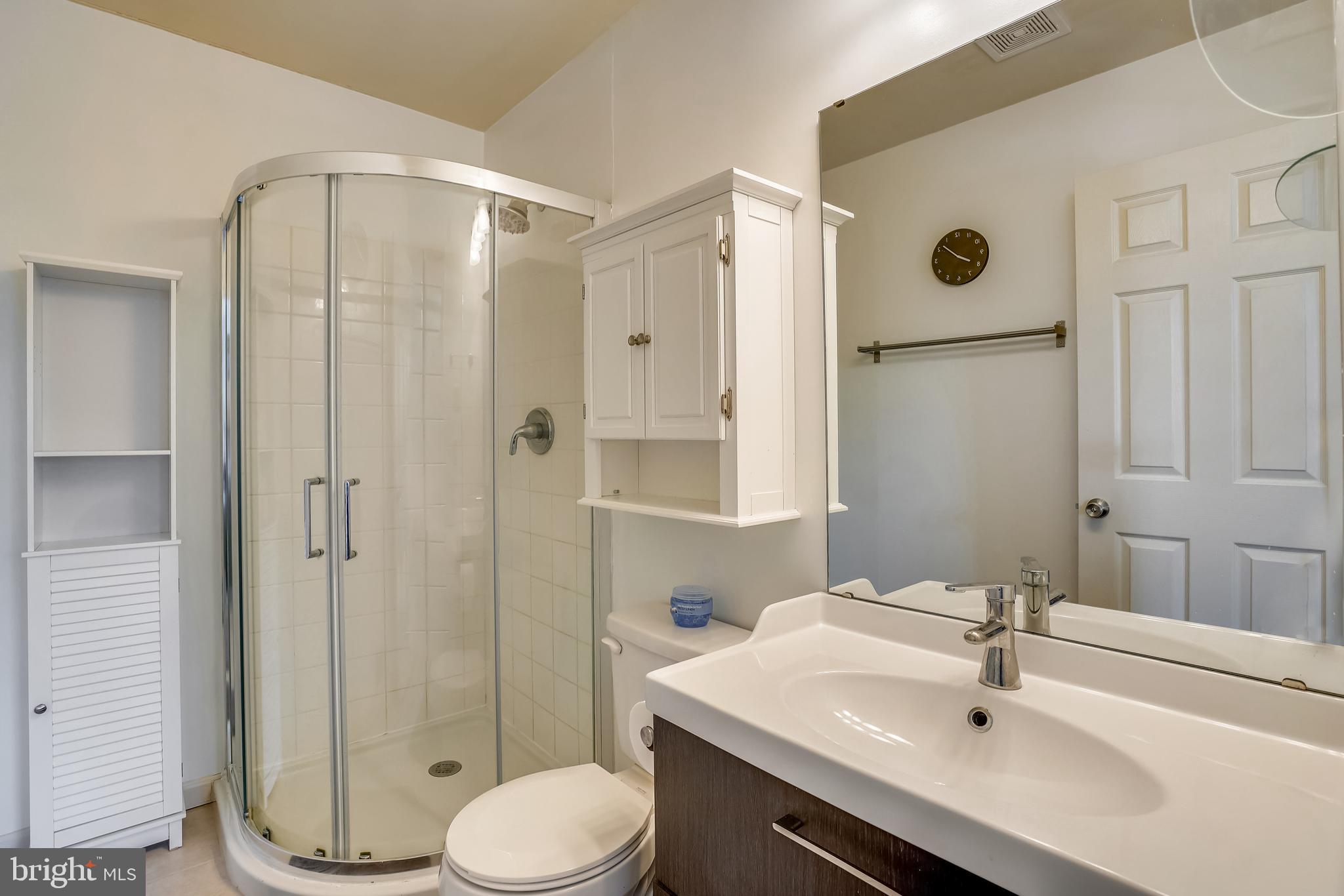 3759 Foxford Stream Road Baltimore, MD 21236 - Photo 21 of 37 Primary Bathroom