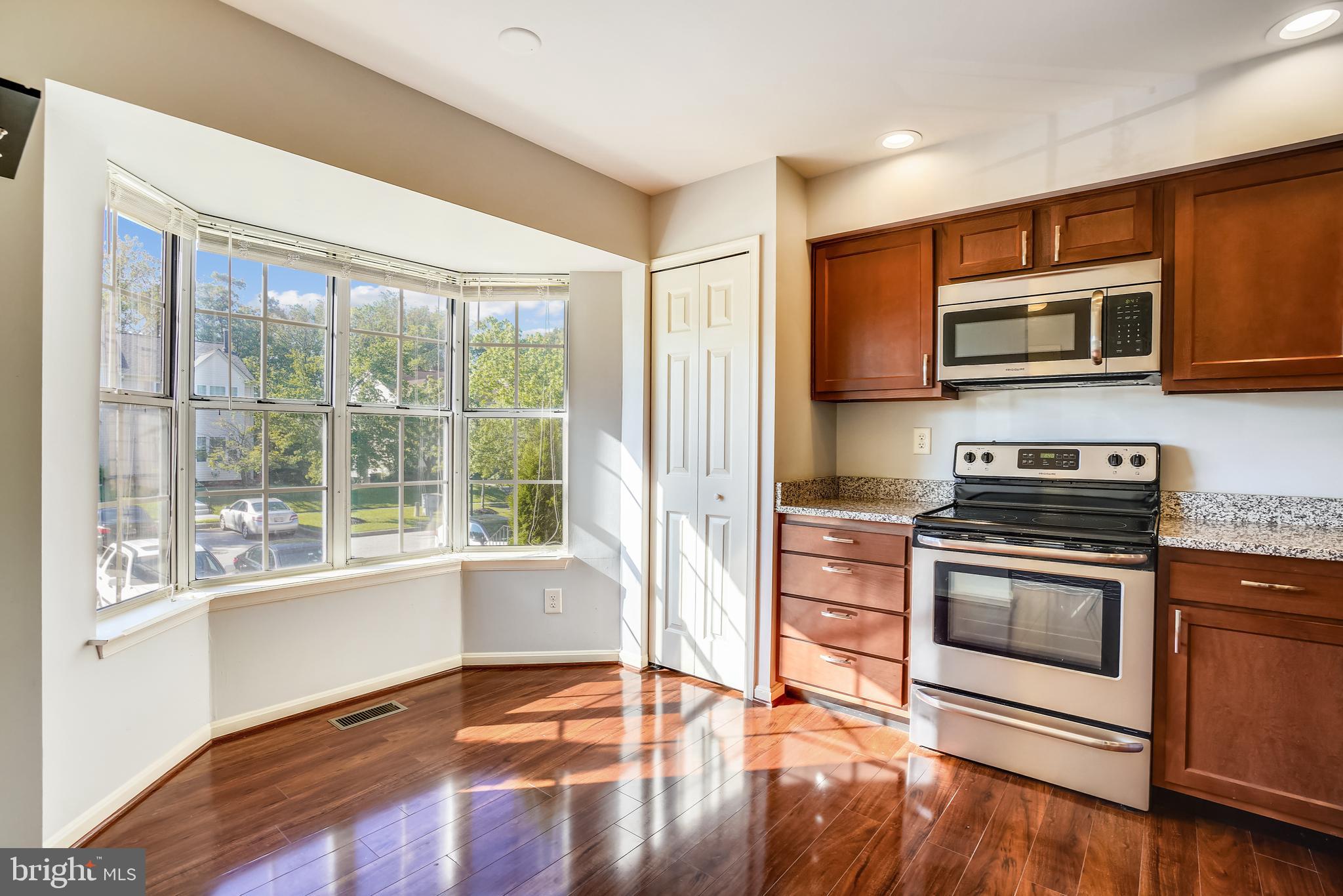 3759 Foxford Stream Road Baltimore, MD 21236 - Photo 6 of 37 Kitchen with beautiful bay window