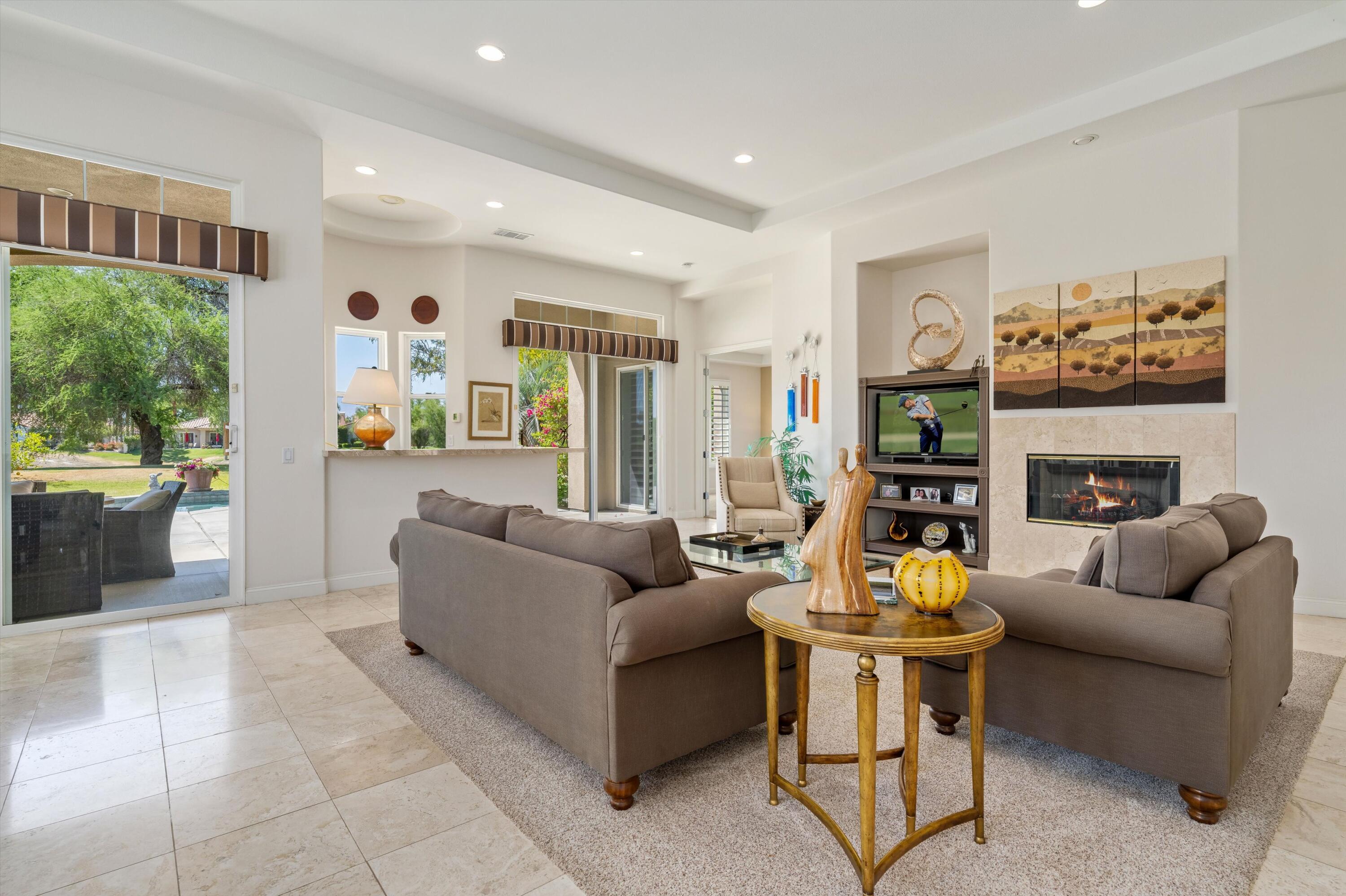 24 Vía Las Flores Rancho Mirage, CA 92270 - Photo 20 of 38 20-Photo-20