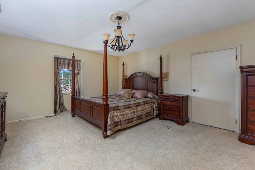 6104 Candlestick Loop Columbus, GA 31909 - Photo 24 of 41 Primary Bedroom with Walk-in Closet