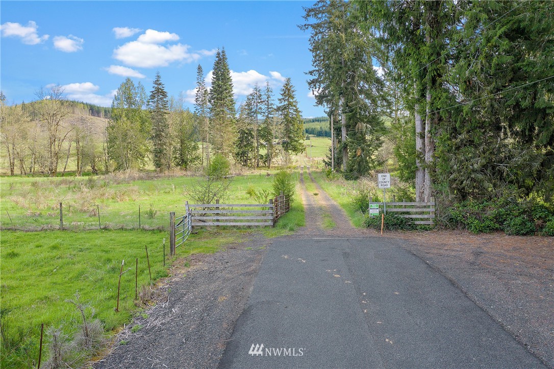 0 Ploegman Road Chehalis, WA 98532 - Photo 13 of 25 a view of a city