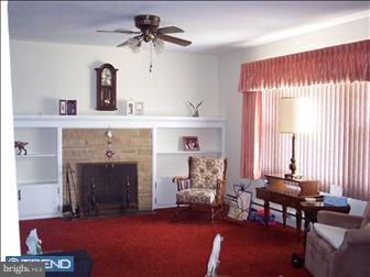 24 Roxboro Road Lawrenceville, NJ 08648 - Photo 4 of 4 Family Room