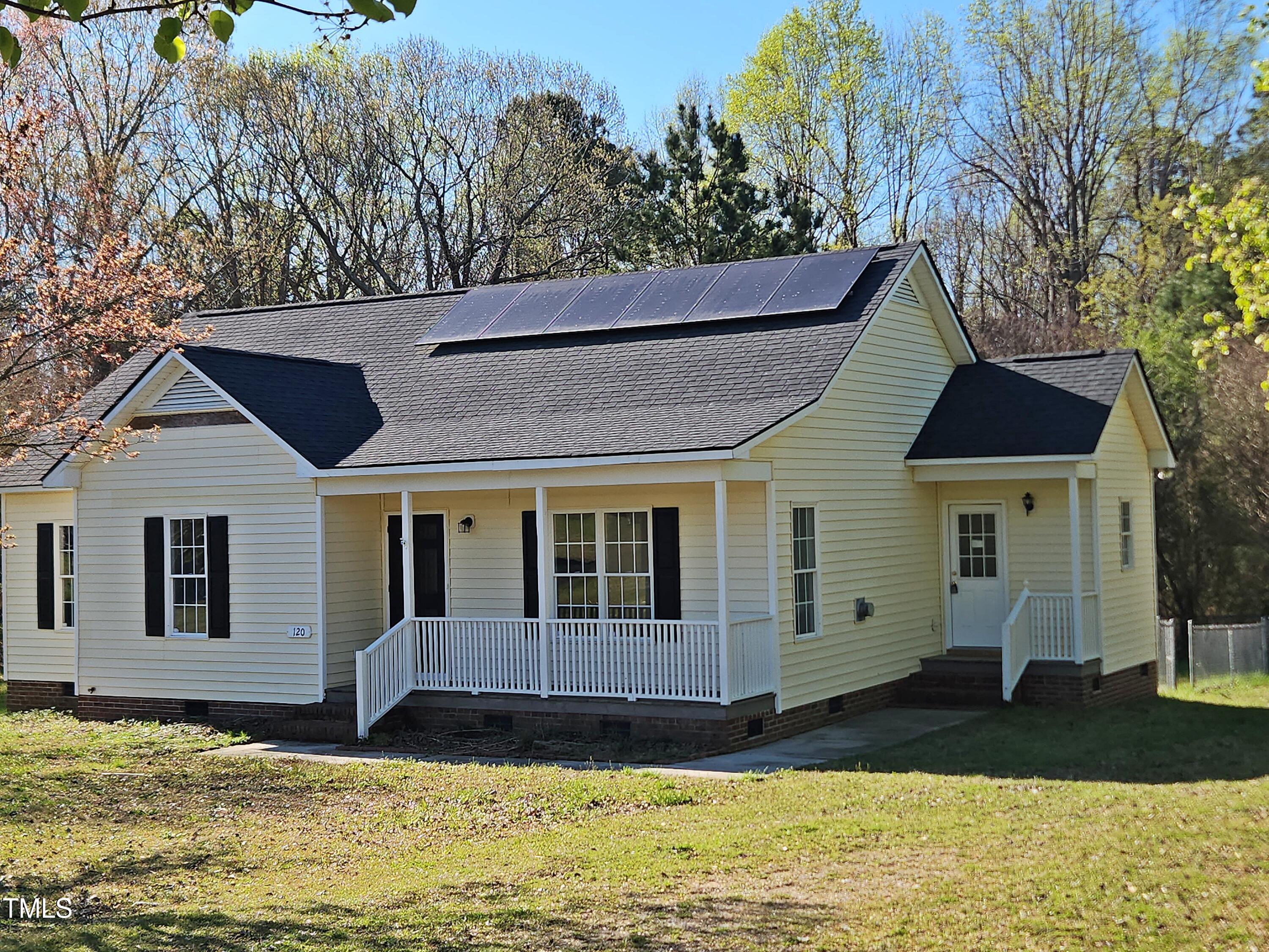 120 Keith Court Willow Spring, NC 27592 - Photo 2 of 25 a view of a house with a yard