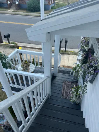 $950 | 361 East Main Street, Stanley, VA 22851