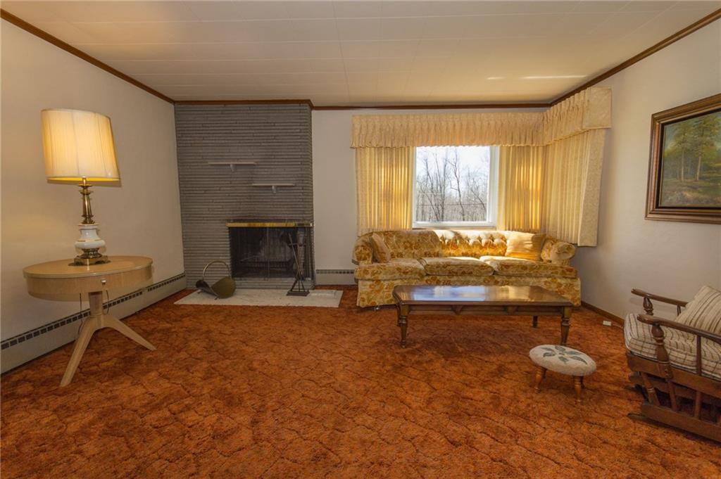 332 Engle Road Industry, PA 15052 - Photo 4 of 17