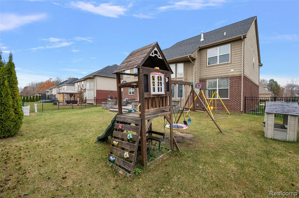 4095 Rockingham Drive Troy, MI 48085 - Photo 79 of 82 Gallery Image 79