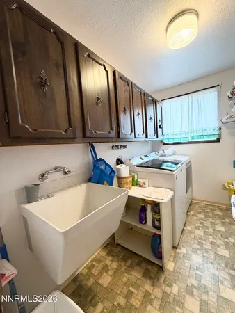 $469,000 | 141 West National Avenue, Winnemucca, NV 89445