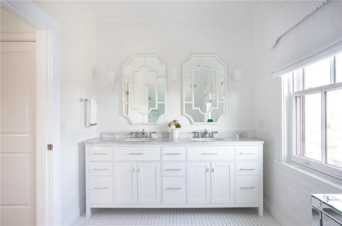 78 Rhode Island Avenue, Unit 8 Newport, RI 02840 - Photo 14 of 29