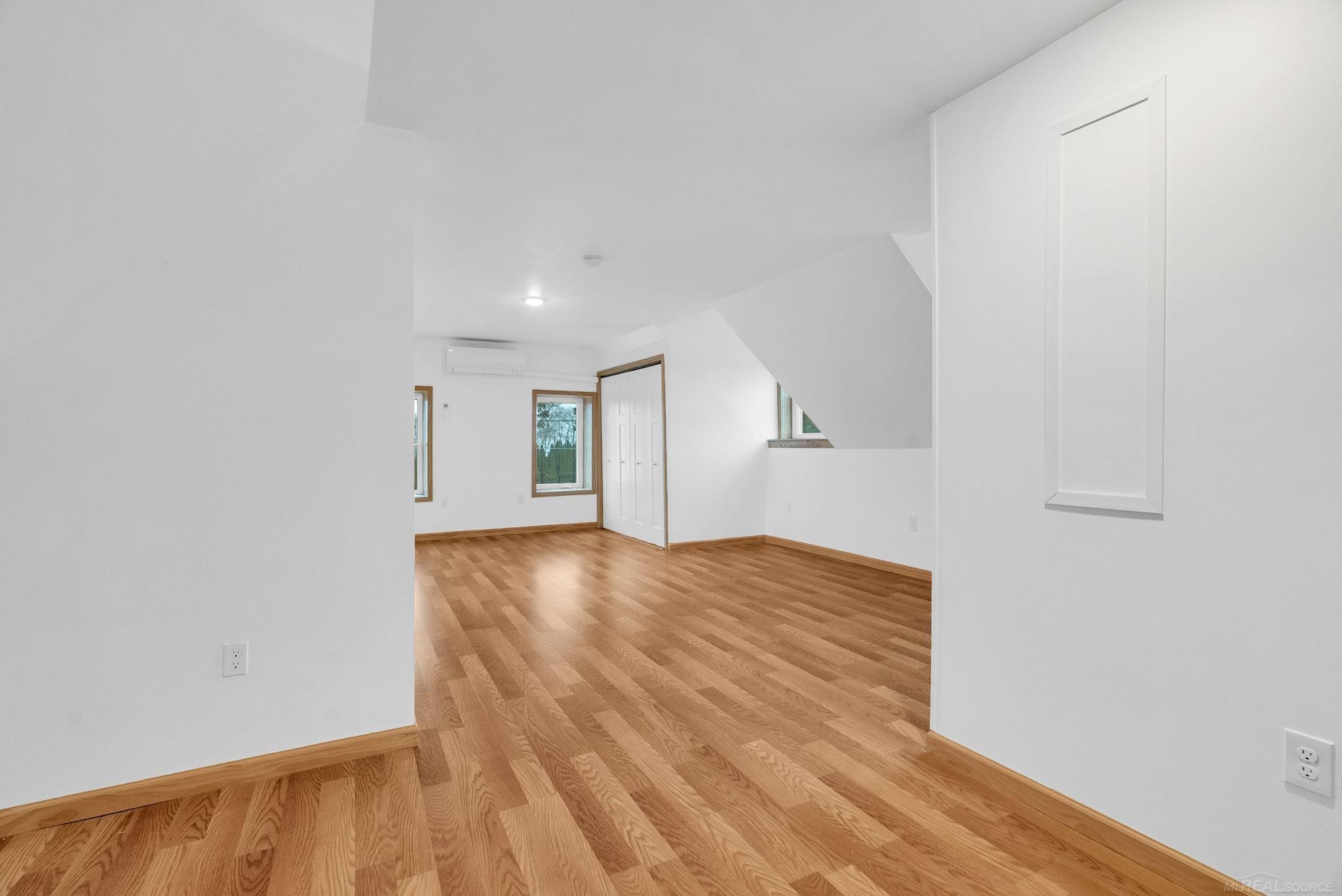 4358 Lakeshore Road Lexington, MI 48450 - Photo 35 of 68