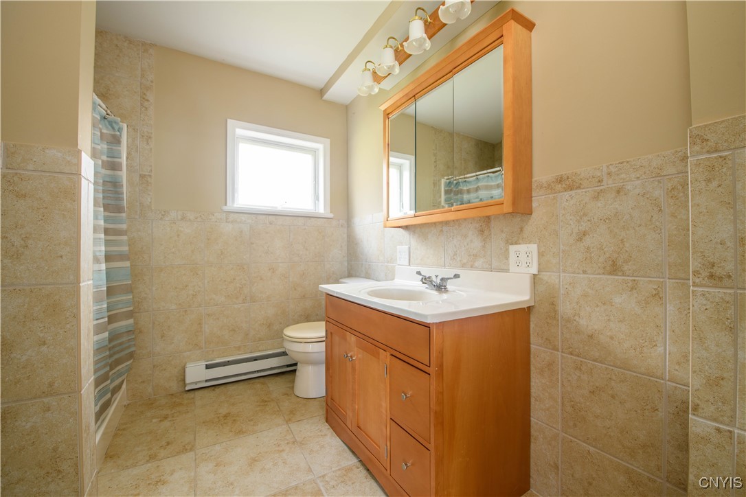 429 Main Street Sterling, NY 13156 - Photo 31 of 44 Second Full Bathroom