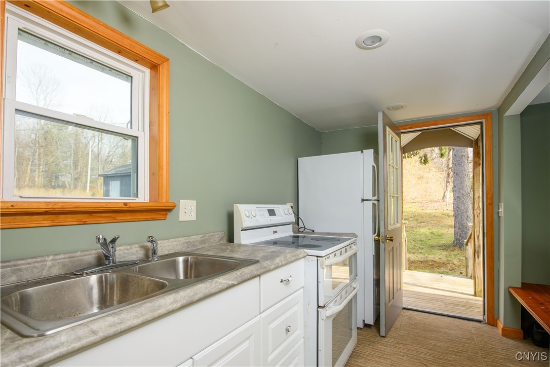 429 Main Street Sterling, NY 13156 - Photo 37 of 44 Boathouse Kitchen