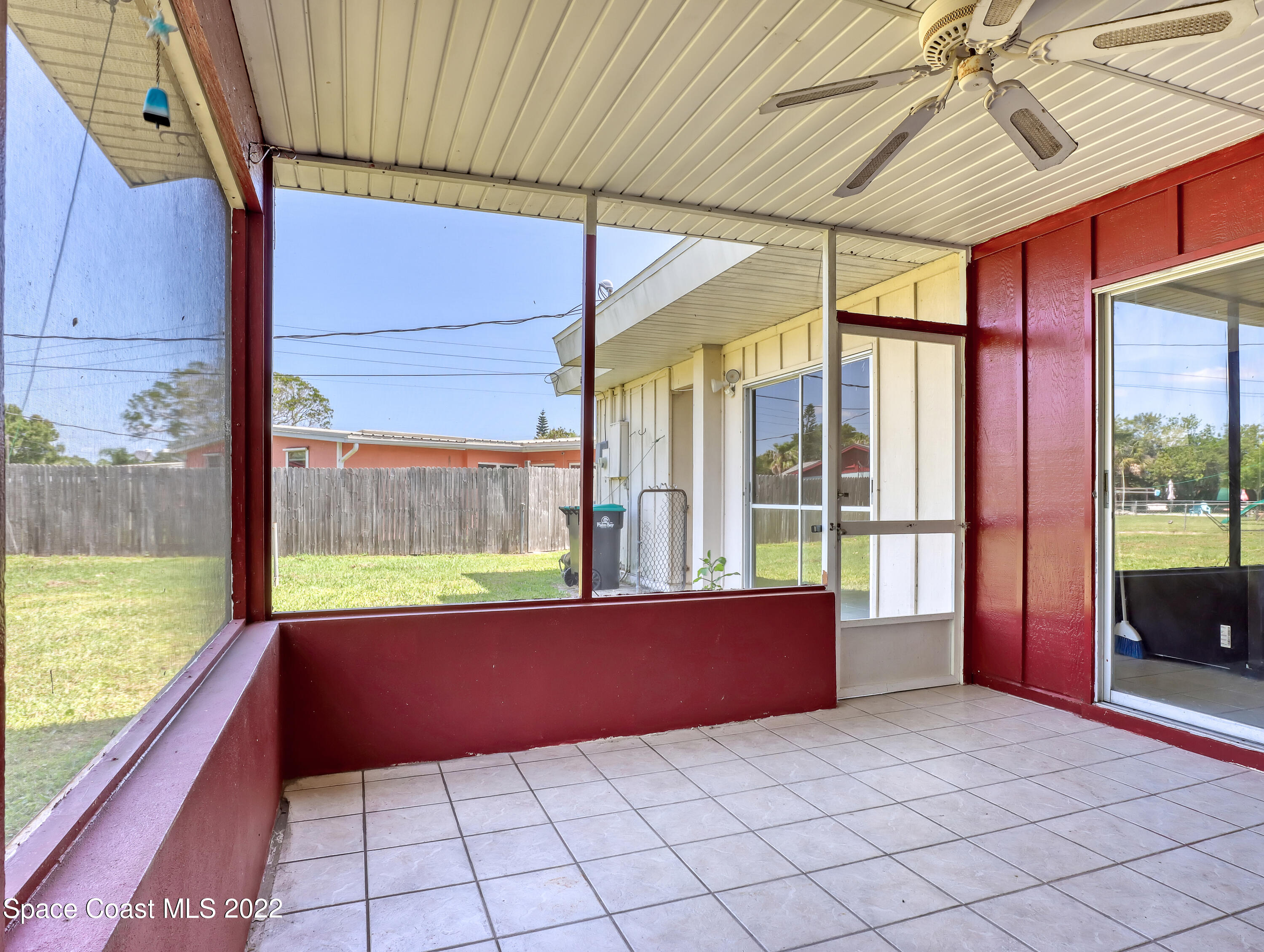 2808 Starlight Circle Northeast Palm Bay, FL 32905 - Photo 28 of 33 a view of an empty room and window