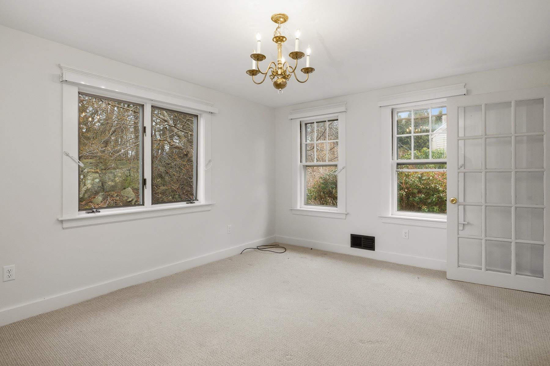 175 Wentworth Road New Castle, NH 03854 - Photo 13 of 43