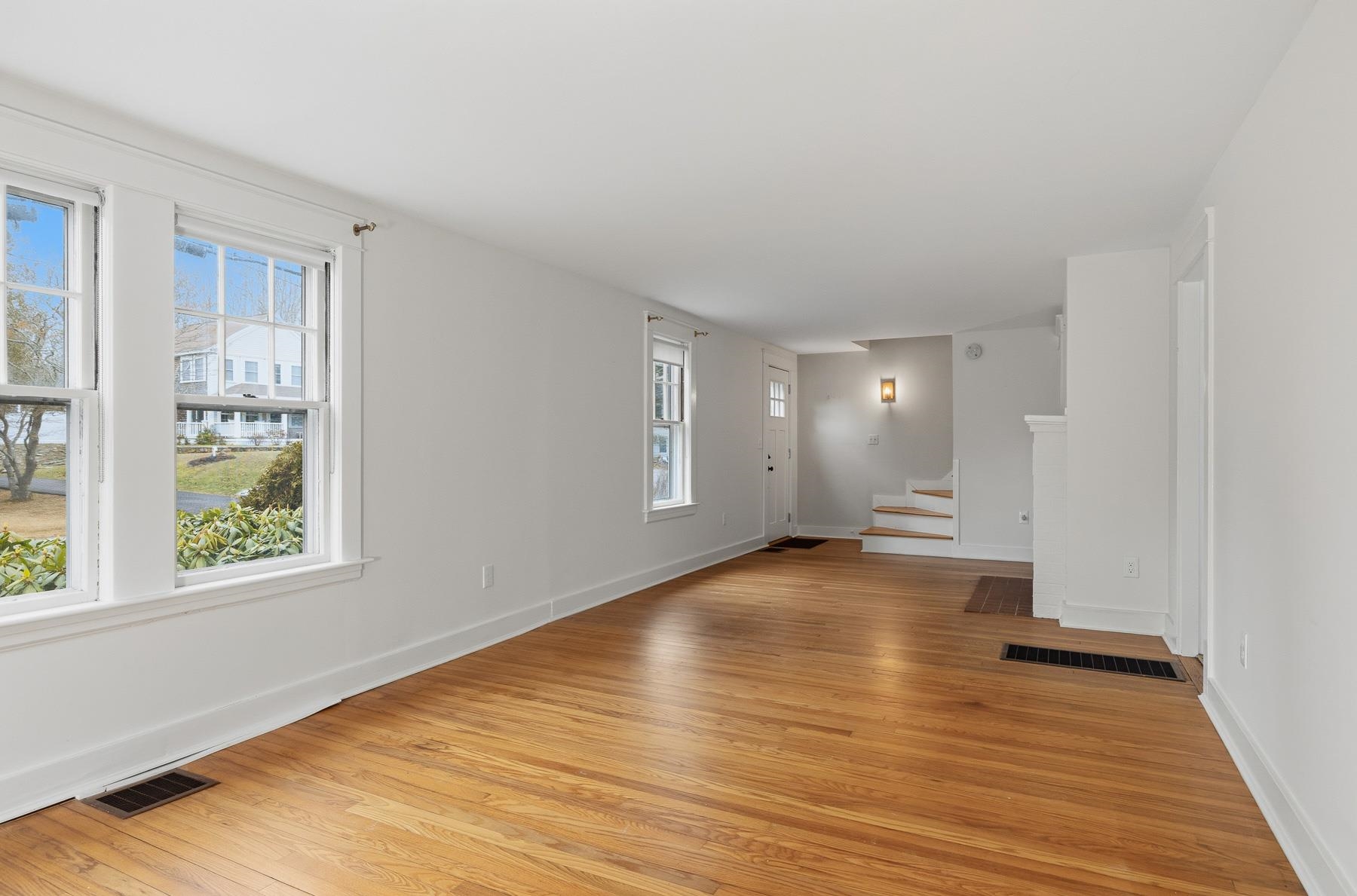 175 Wentworth Road New Castle, NH 03854 - Photo 9 of 43