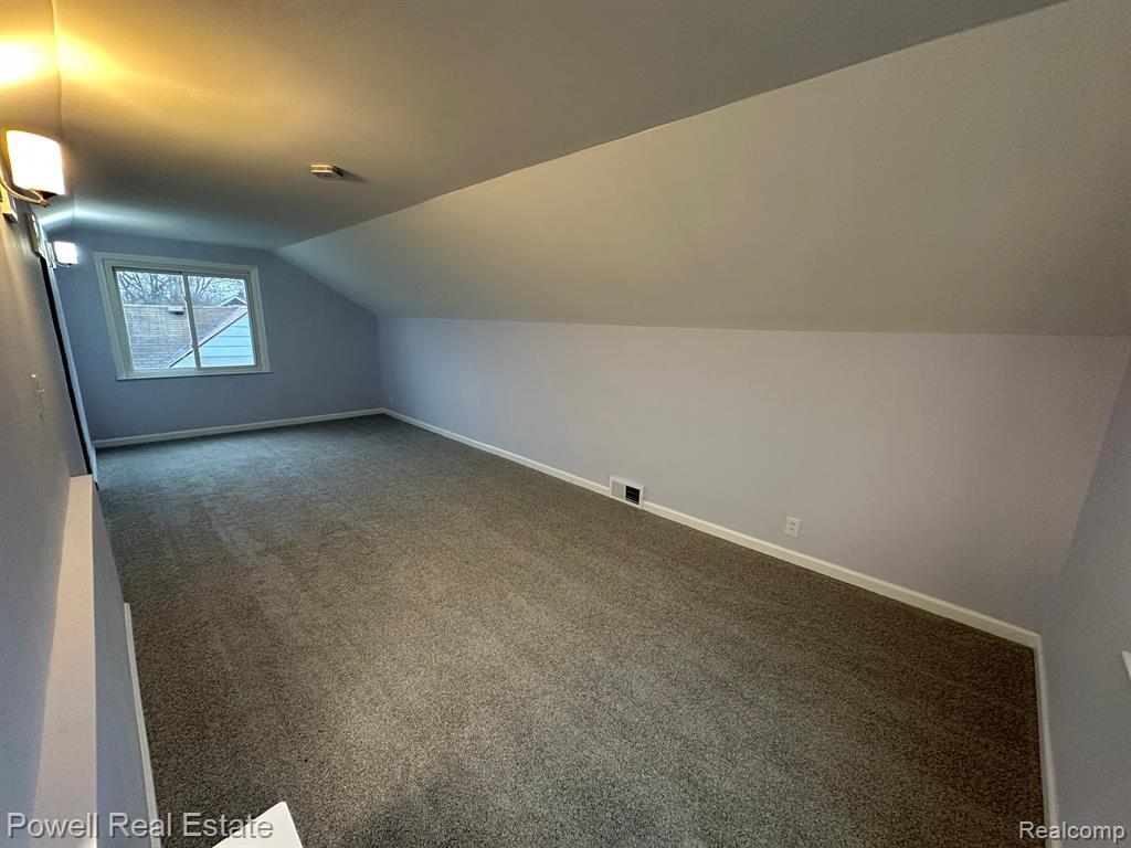 1105 Dover Road Pontiac, MI 48341 - Photo 21 of 24