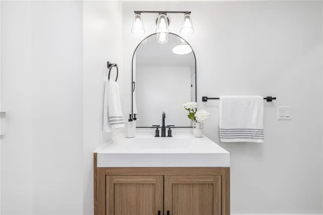 $529,999 | 7 Sheffield Avenue, Unit A, Newport, RI 02840